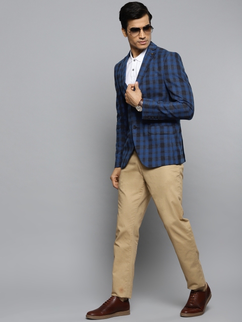 

Blackberrys Men Blue & Black Checked Single-Breasted Slim Fit Casual Blazer