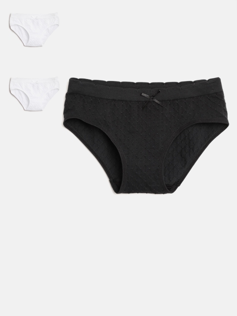 

Marks & Spencer Girls Pack of 3 Self-Design Briefs T713430, White