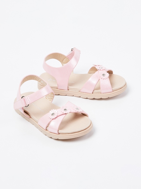 

Fame Forever by Lifestyle Girls Pink Solid Open Toe Flats