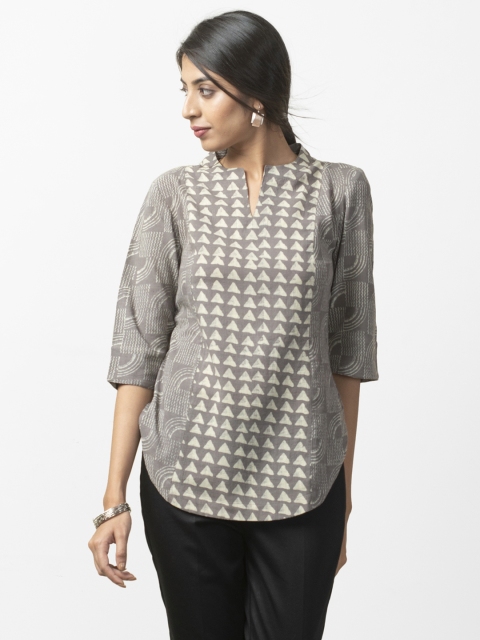 

Fabindia Women Grey & Off-White Printed Pure Cotton Top