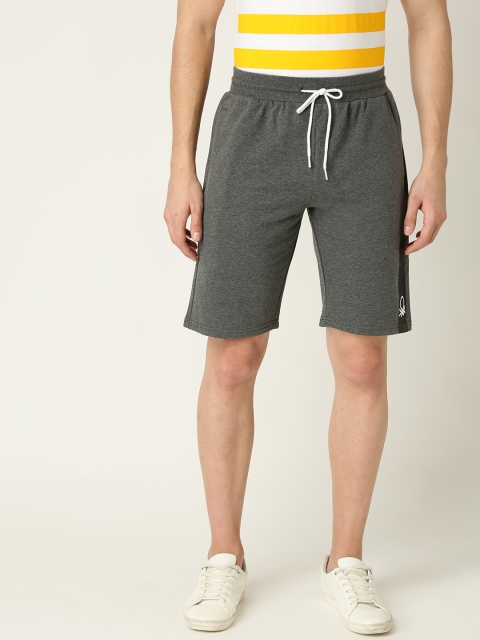 

United Colors of Benetton Men Charcoal Grey Solid Regular Fit Shorts