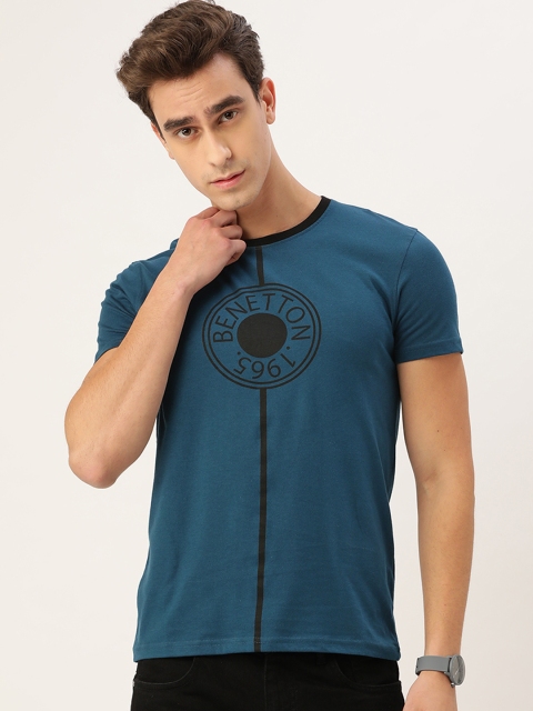 

United Colors of Benetton Men Teal Blue & Black Printed Round Neck T-shirt