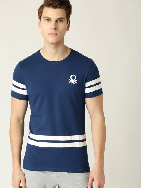 

United Colors of Benetton Men Navy Blue & White Solid Round Neck T-shirt