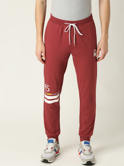 

United Colors of Benetton Men Maroon Solid Joggers