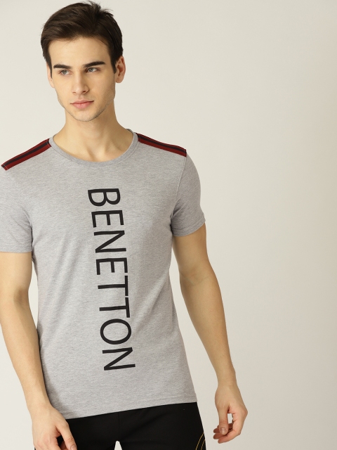

United Colors of Benetton Men Grey Melange Printed Round Neck T-shirt