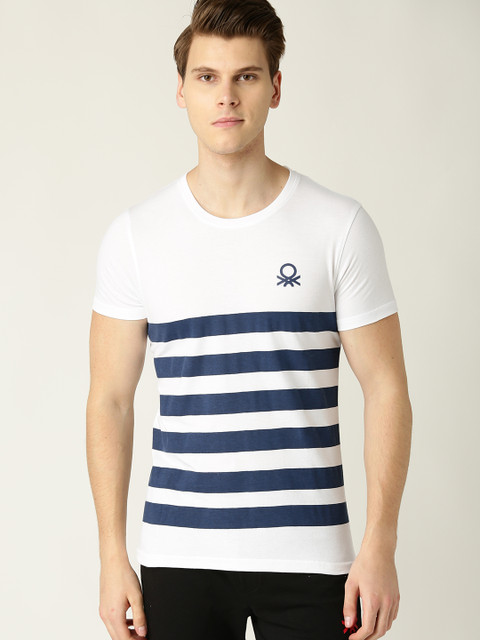

United Colors of Benetton Men White & Navy Blue Printed Round Neck T-shirt