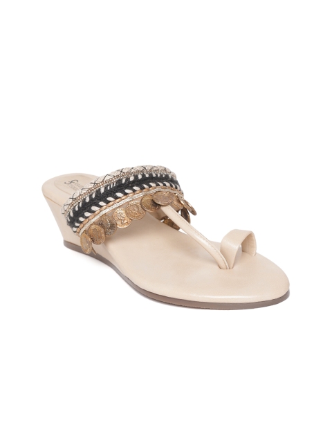 

Crave Connect Women Gold-Toned & Black Woven Design Wedges