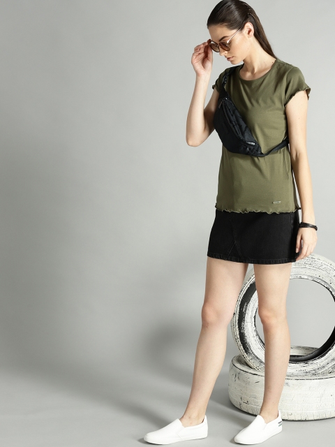

Roadster Women Olive Green Solid Round Neck T-shirt