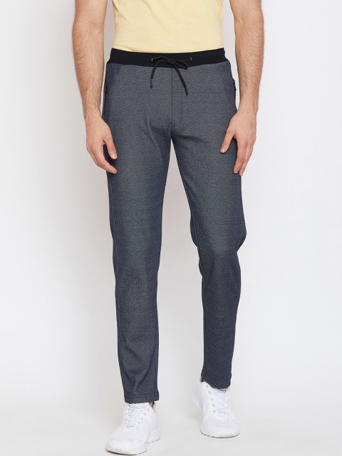 

Okane Men Black Solid Slim-Fit Trackpant