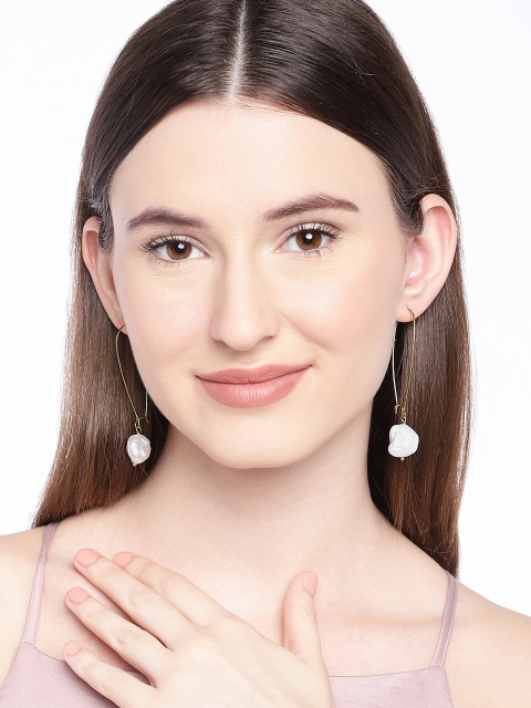 

Pipa Bella Off-White & Gold-Toned Teardrop Shaped Drop Earrings