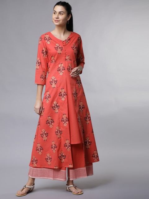 

Vishudh Women Rust Red & Black Printed Kurta with Palazzos