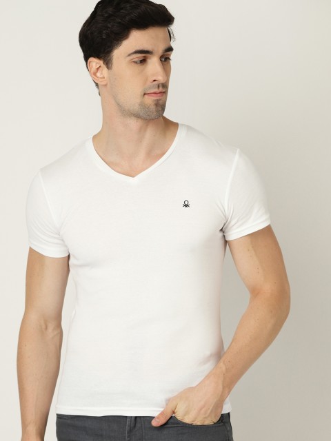 

United Colors of Benetton Men White Solid T-shirt