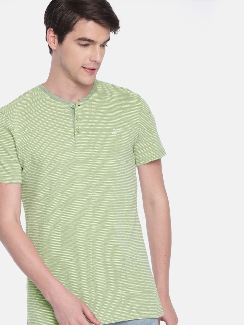 

United Colors of Benetton Men Green Self Design Henley Neck T-shirt