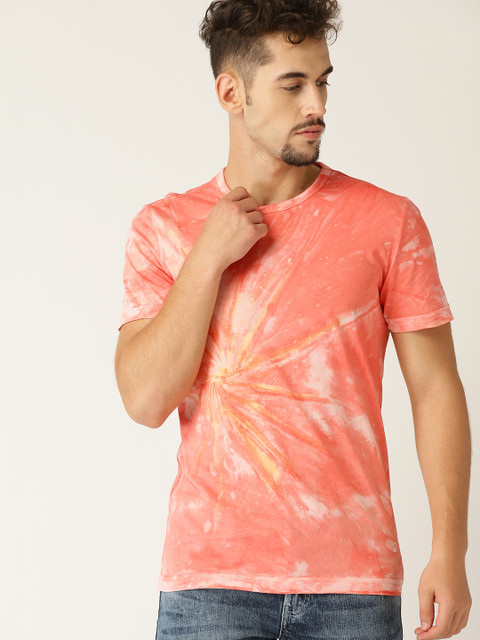 

United Colors of Benetton Men Coral Orange Dyed Round Neck T-shirt