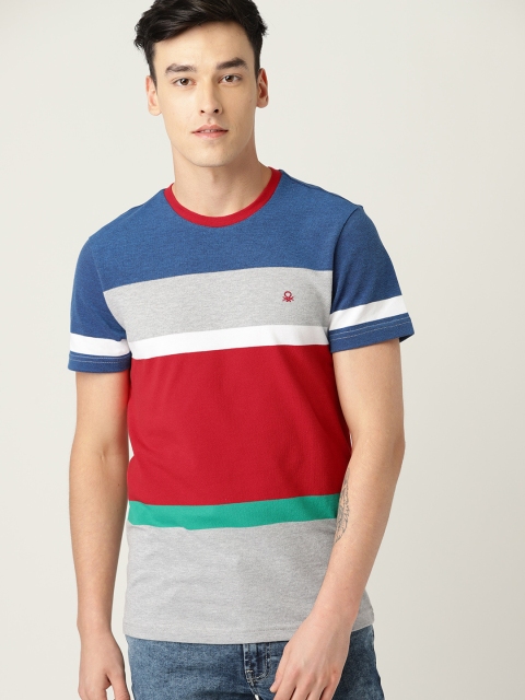 

United Colors of Benetton Men Grey Melange & Red Striped Round Neck T-shirt