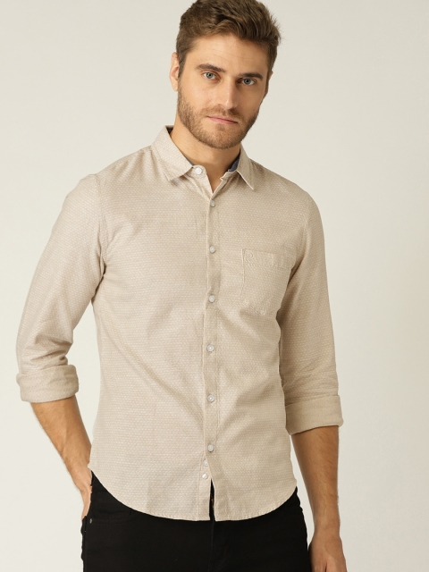 

United Colors of Benetton Men Beige Slim Fit Self Design Casual Shirt
