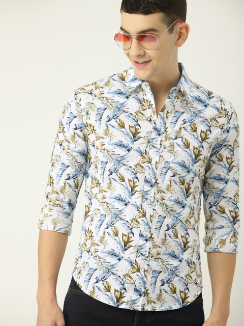 

United Colors of Benetton Men White & Blue Regular Fit Printed Casual Shirt