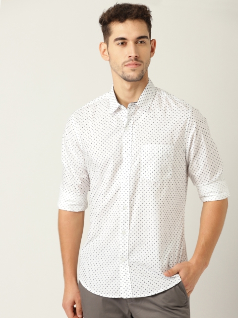 

United Colors of Benetton Men White & Navy Blue Slim Fit Printed Casual Shirt