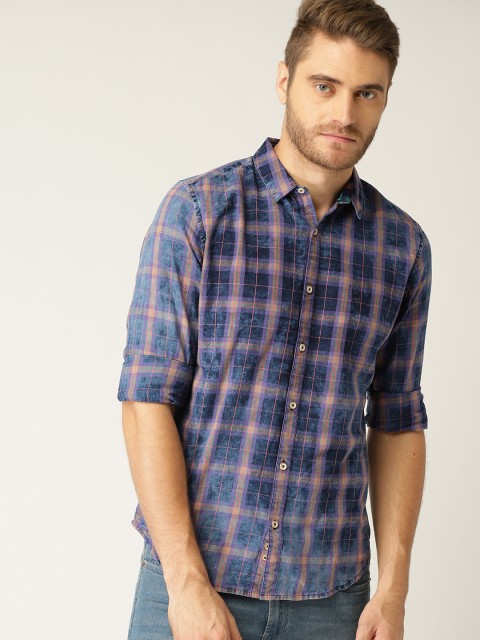 

United Colors of Benetton Men Blue & Peach-Coloured Checked Slim Fit Casual Shirt
