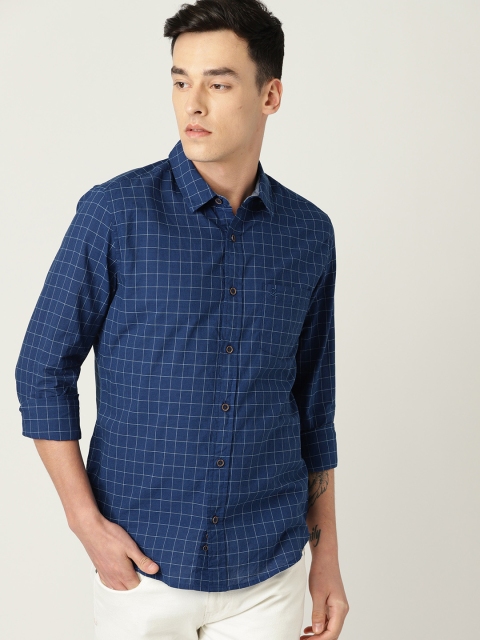 

United Colors of Benetton Men Navy Blue & White Slim Fit Checked Casual Shirt