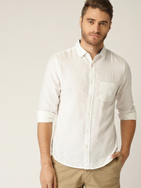 

United Colors of Benetton Men Off-White Slim Fit Printed Casual Shirt