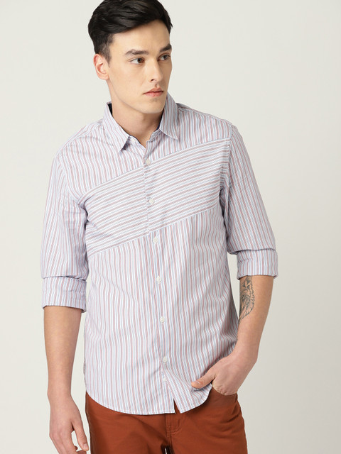 

United Colors of Benetton Men Blue & White Slim Fit Striped Casual Shirt