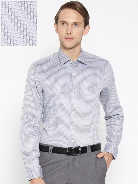 

Blackberrys Men Grey & Black Smart Fit Checked Formal Shirt