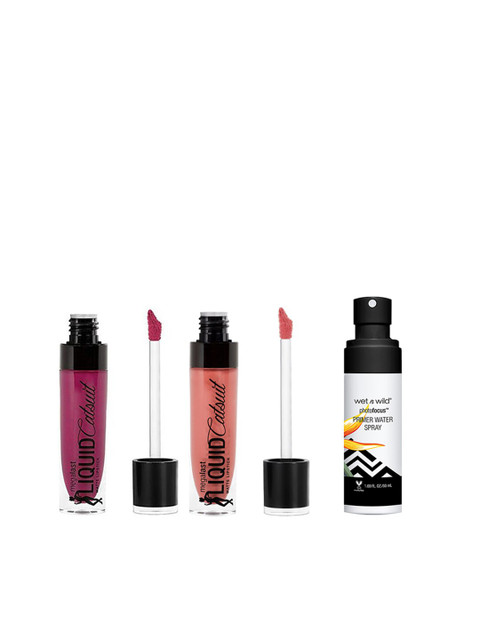 

Wet n Wild Sustainable Set Of 3 Beauty Kits, Peach