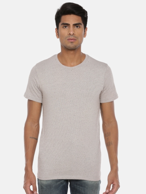 

SELECTED Men Grey Solid Round Neck T-shirt