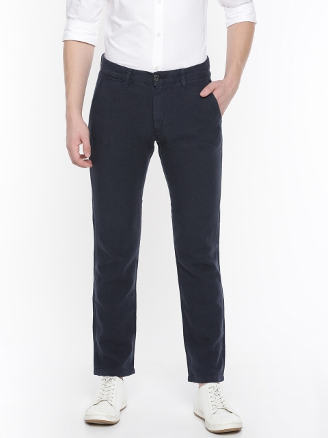 

SELECTED Men Navy Blue Relaxed Tapered Fit Solid Casual Trousers