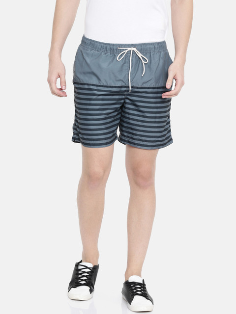 

SELECTED Men Blue Striped Regular Shorts