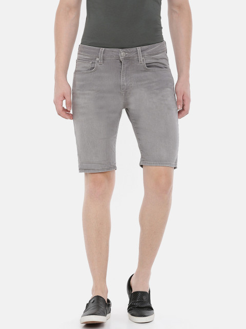

SELECTED Men Grey Washed Straight Fit Denim Shorts