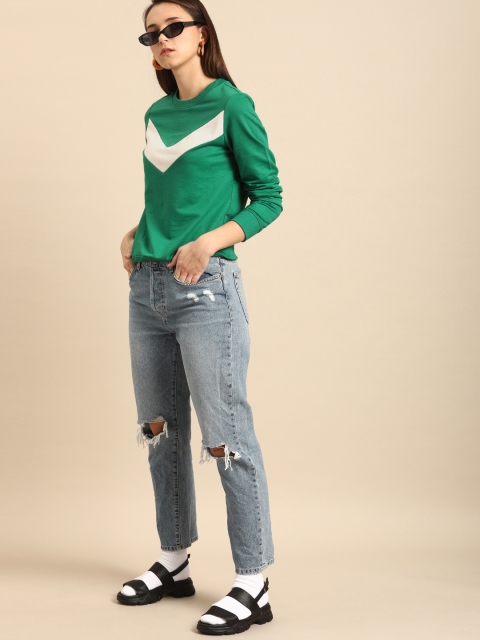 

DressBerry Women Grey & White Printed Sweatshirt