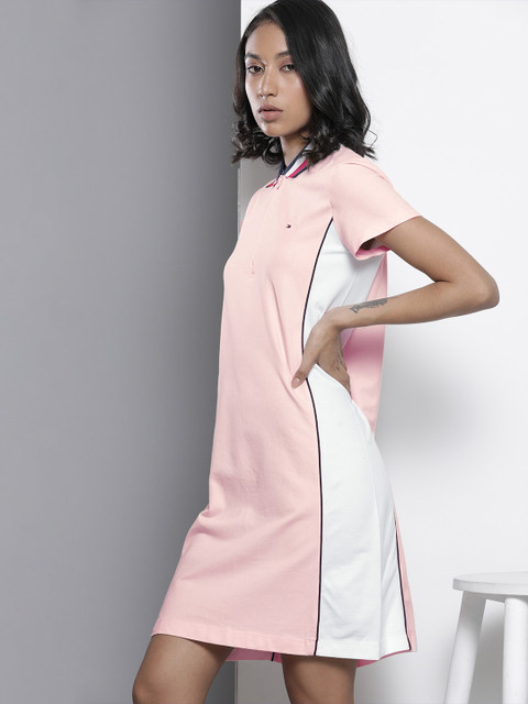 

Tommy Hilfiger Women Pink & White Colourblocked T-shirt Dress