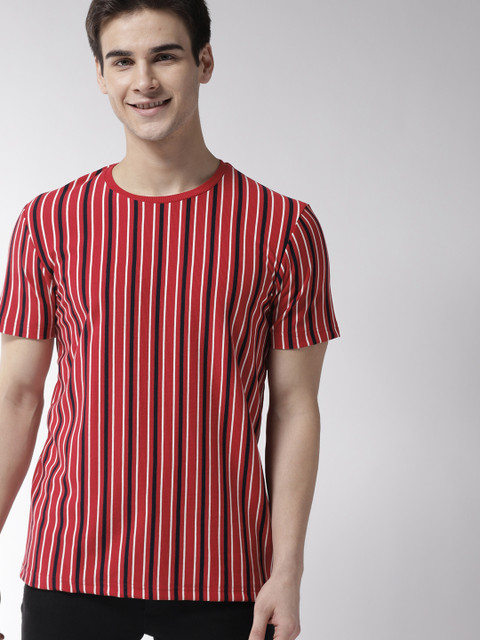 

Mast & Harbour Men Red & Navy Blue Striped Round Neck T-shirt