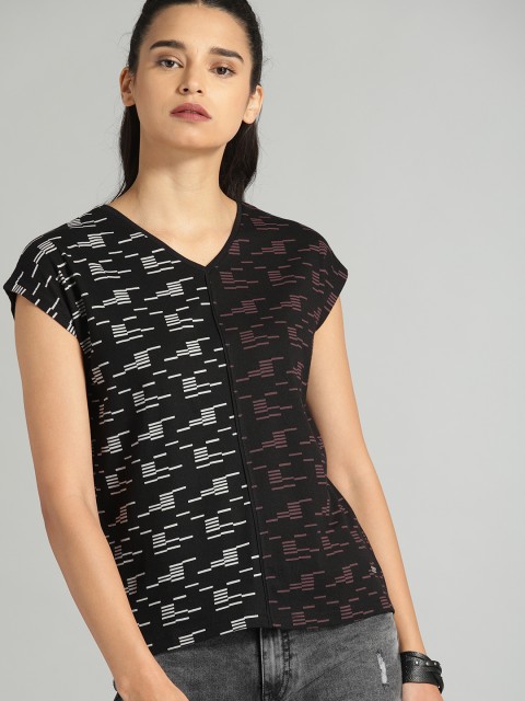 

Roadster Women Black & White Printed Regular Pure Cotton Top