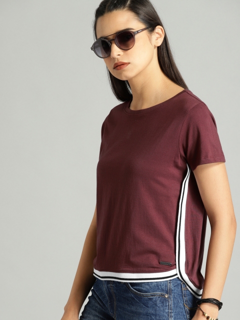 

Roadster Women Maroon Solid Round Neck T-shirt