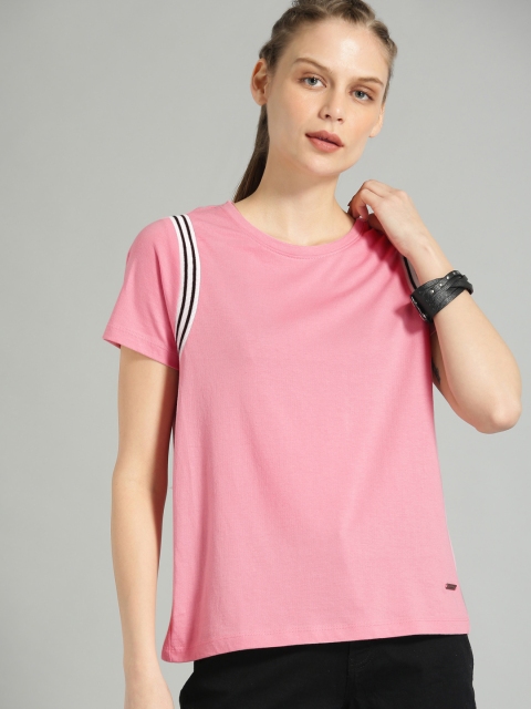 

The Roadster Lifestyle Co Women Pink Solid Round Neck Pure Cotton T-shirt