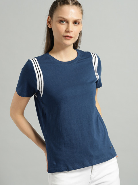 

Roadster Women Navy Blue Solid Round Neck T-shirt
