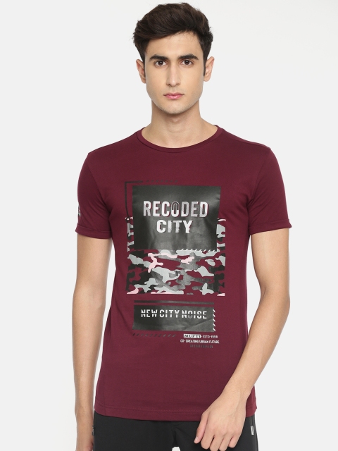 

Mufti Men Maroon Slim Fit Printed Round Neck T-shirt