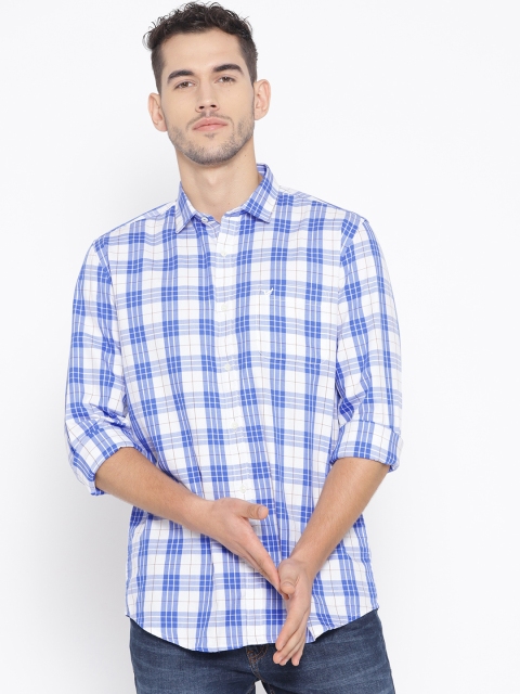 

Blackberrys Men White & Blue Slim Fit Checked Casual Shirt