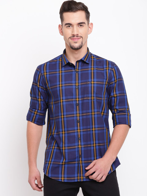 

Blackberrys Men Blue Slim Fit Checked Casual Shirt