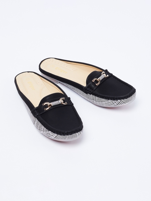 

Ginger by Lifestyle Women Black Loafers