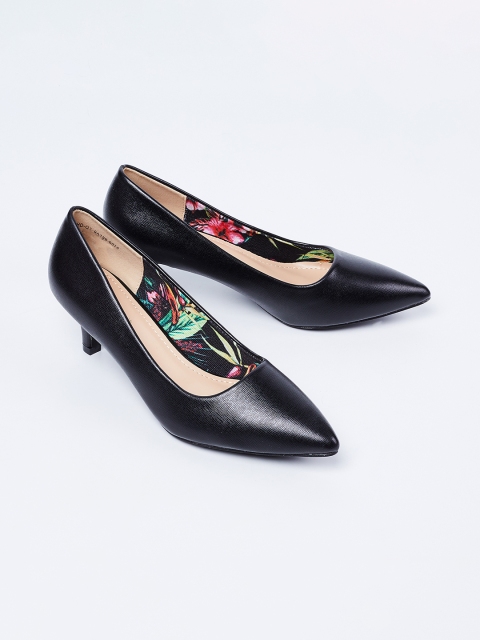 

Ginger by Lifestyle Women Black Solid Pumps