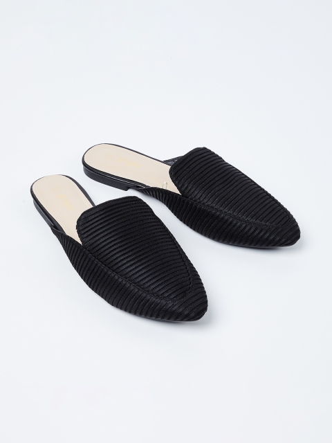 

Ginger by Lifestyle Women Black Woven Design Mules
