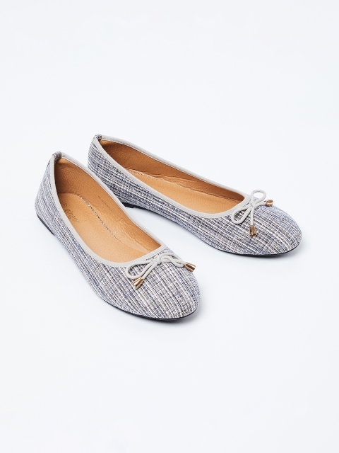 

Ginger by Lifestyle Women Grey Textured Ballerinas