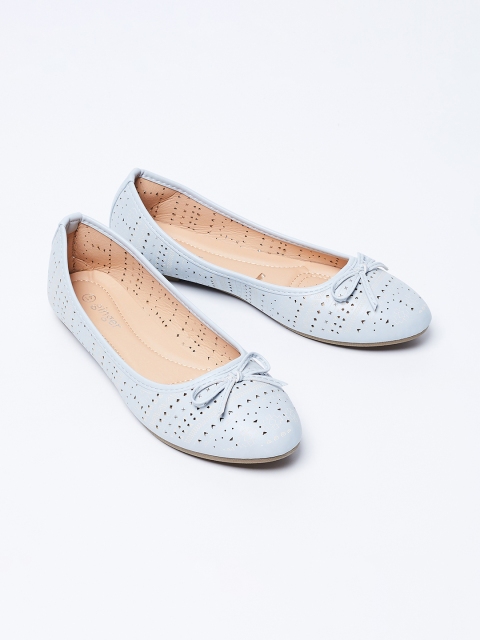 

Ginger by Lifestyle Women Blue Textured Ballerinas