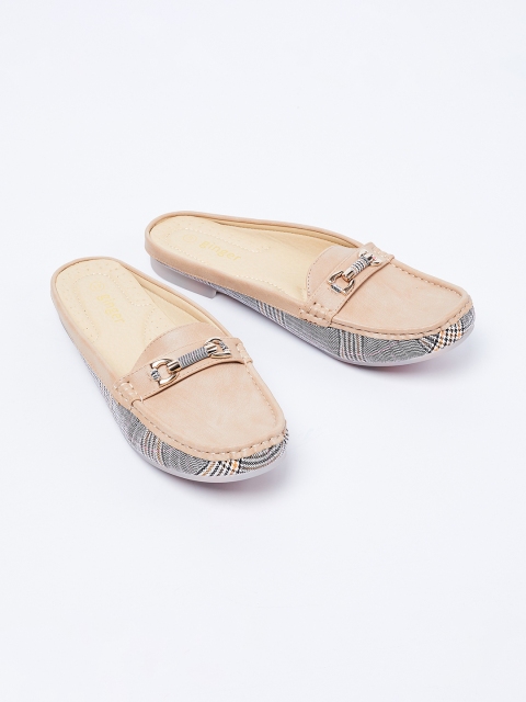 

Ginger by Lifestyle Women Beige Loafers