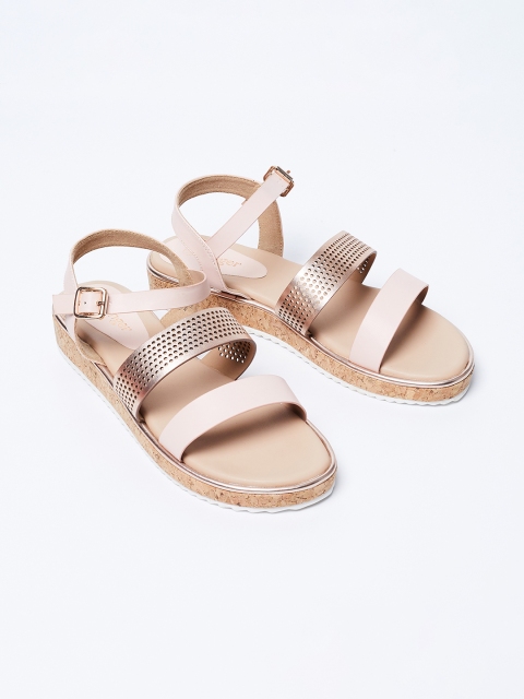 

Ginger by Lifestyle Women Pink & Gunmetal-Toned Textured Sandals