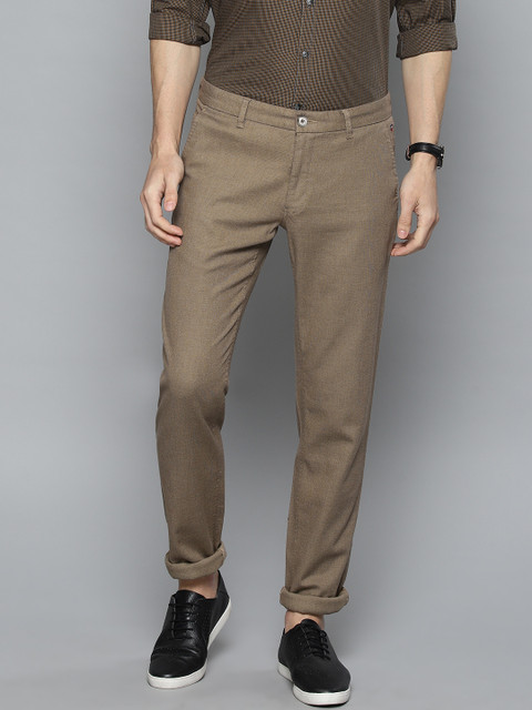 

Louis Philippe Sport Men Brown Slim Fit Self Design Regular Trousers